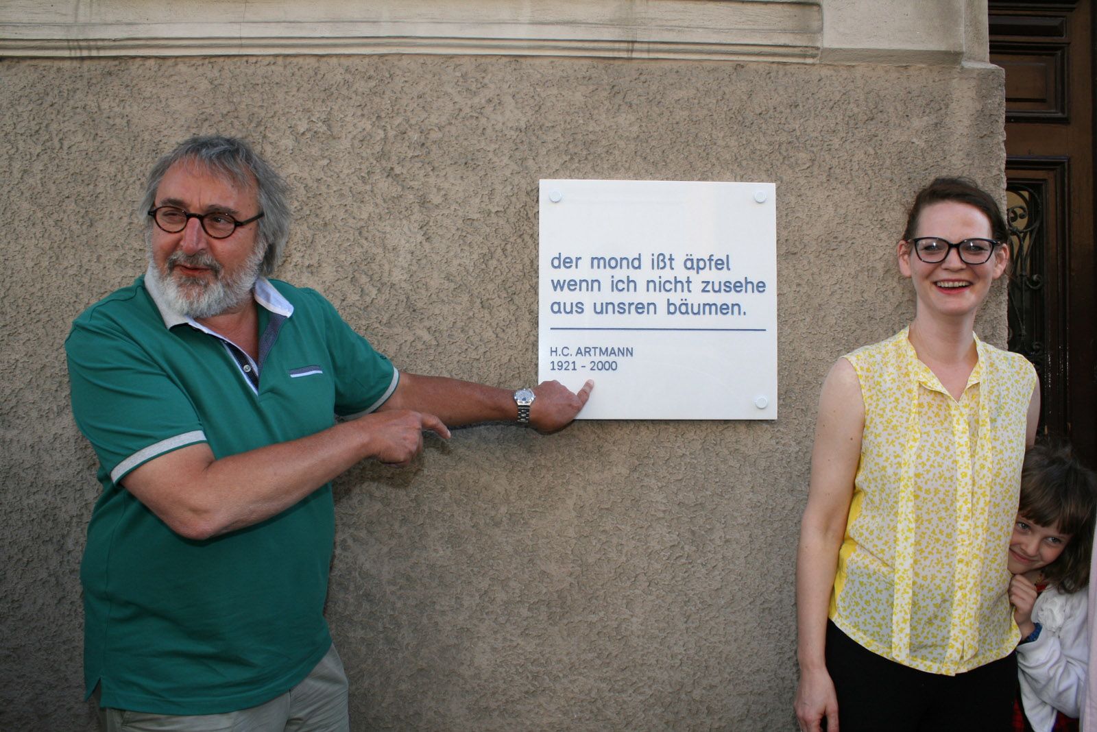 Besucher, Emily Artmann und Ellis Artmann