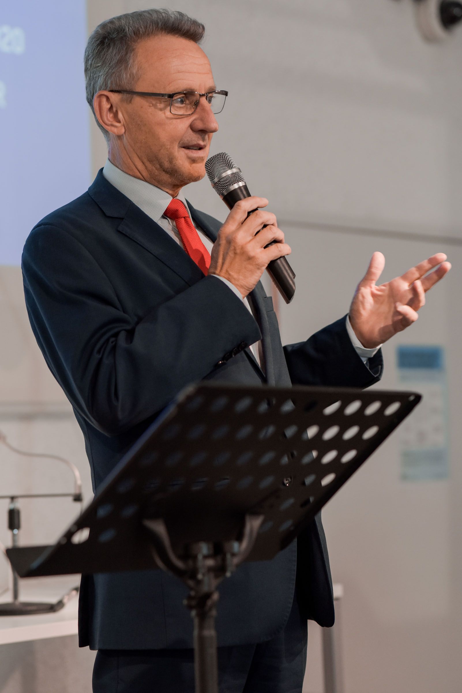 Eröffnung von Landtagspräsident Ernst Woller