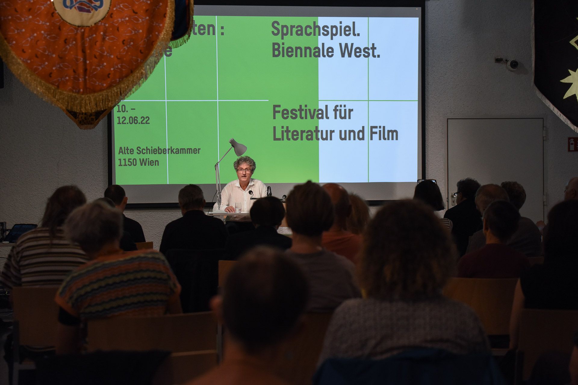 Sprachspiel. Biennale West.