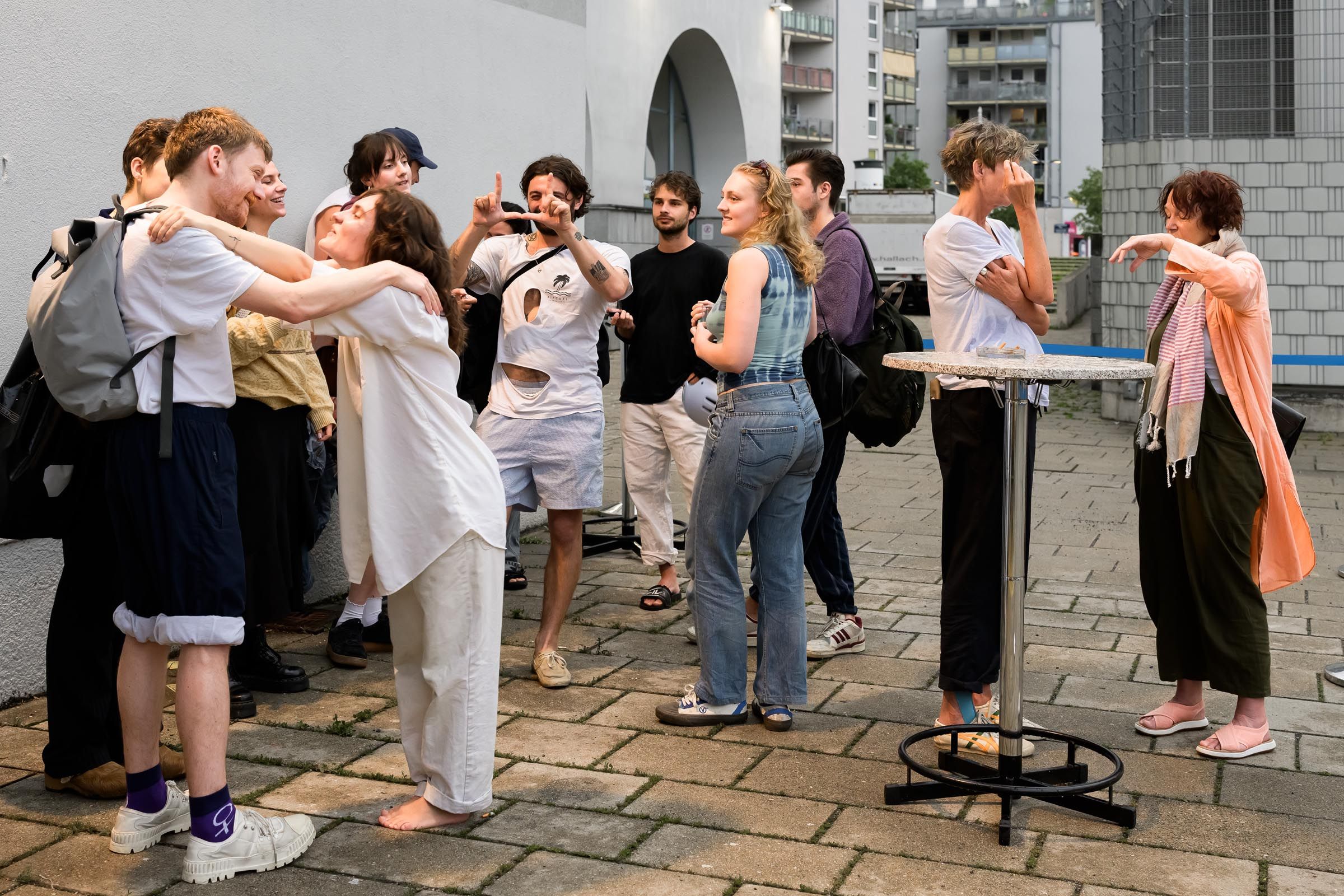 Sprachspiel. Biennale West.